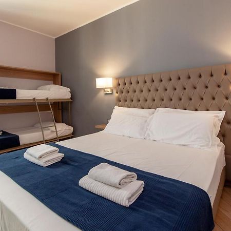 Hotel Genziana Cenova Dış mekan fotoğraf