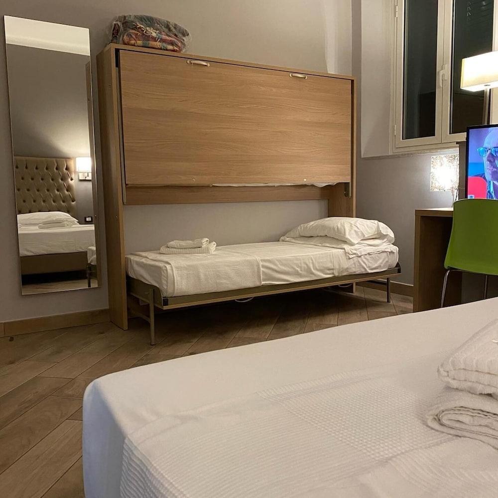 Hotel Genziana Cenova Dış mekan fotoğraf