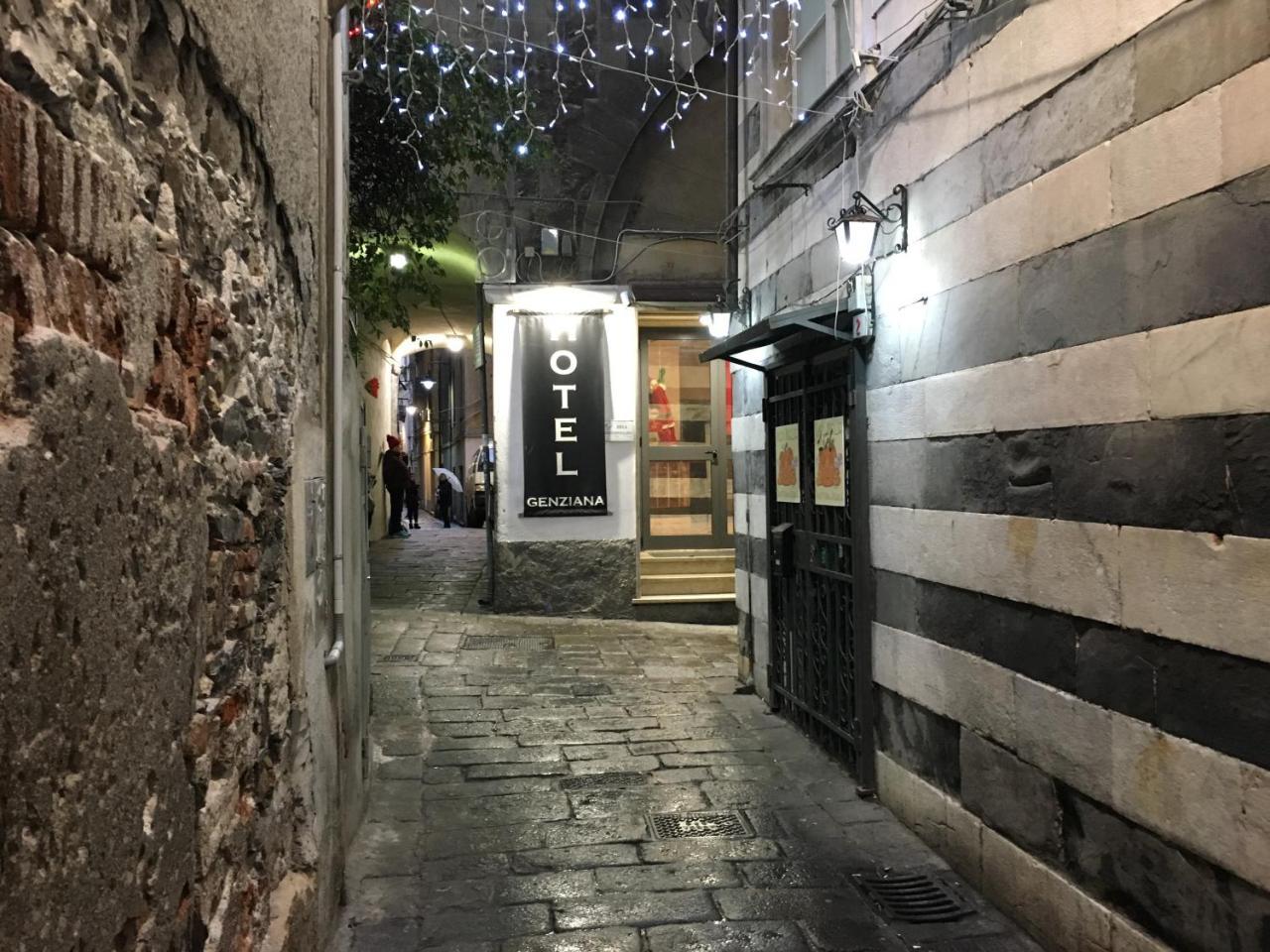 Hotel Genziana Cenova Dış mekan fotoğraf